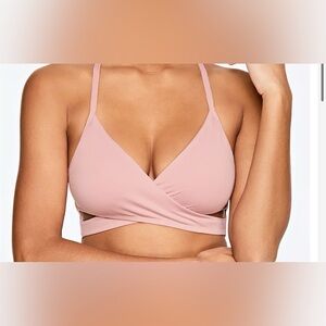 VS PINK Ultimate Wrap Sports Bra | medium